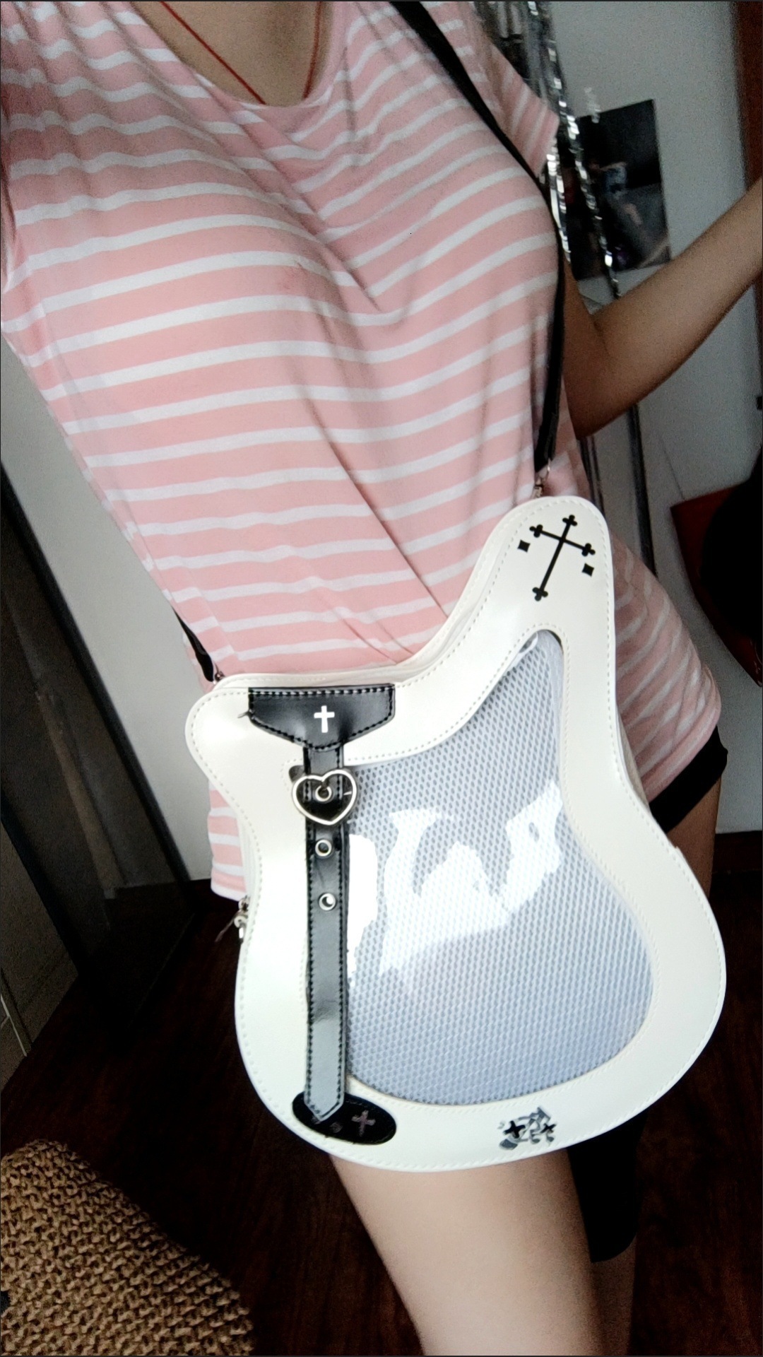2025 autumn new bag guitar bag fashionable niche design versatile personality trend style women's shoulder bag designer bag