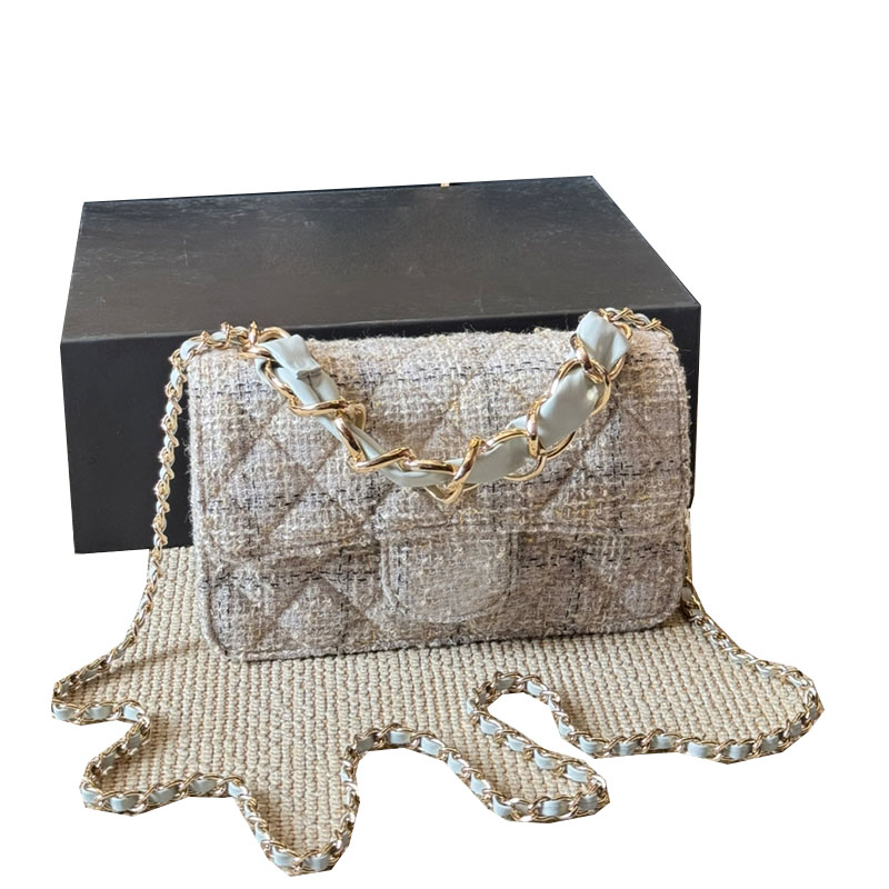 Ladies Designer Knitting Tweed Handbag Flap Bag with Thick Chain Handle Check Stripes Decoration Golden Hardware Chain Shoulder Tote Crossbody Wallet 19x12cm