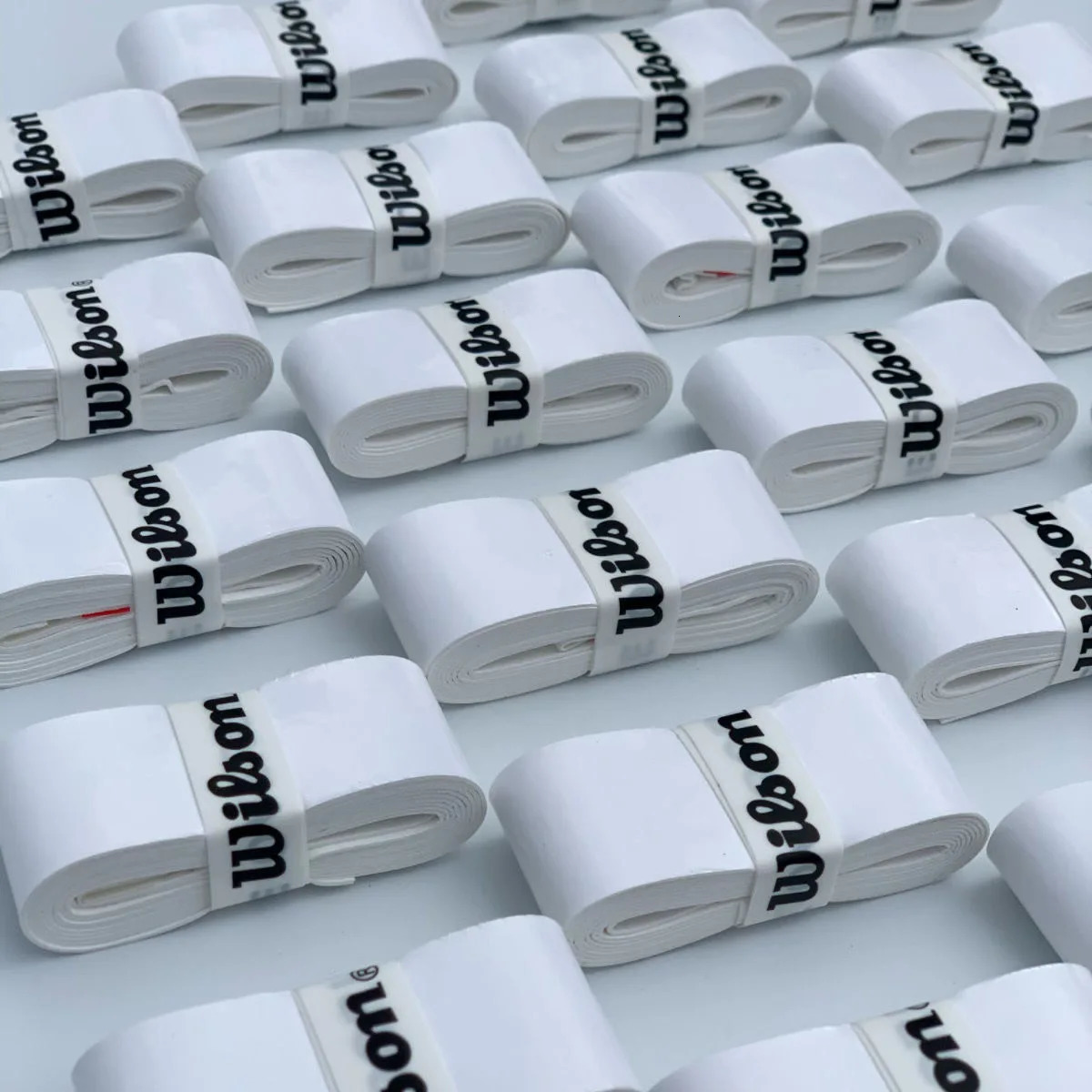 Sticky feel Tennis Racket Overgrip 065MM durable Badminton Sweatband Overgrips squash racket overgrips y250906