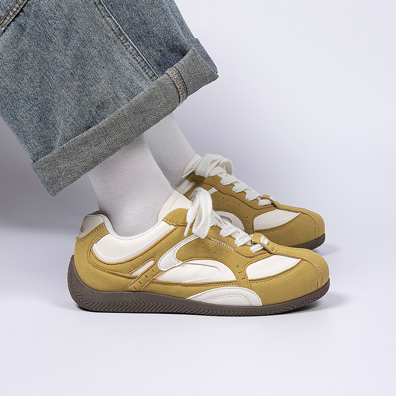 Designer Shoes Invisible Height-Increasing Racing mens trainers casual breathable comfortable sneakers fashionable