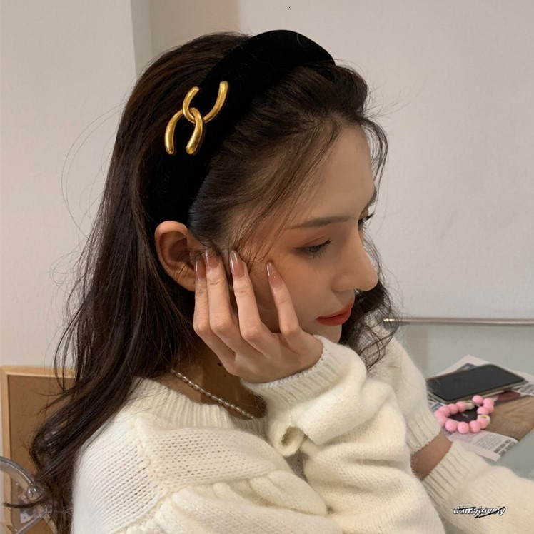 Minimalist High-End For Women Autumn And Winter Internet Celebrity Face Washing Headband Versatile Elegant High Skull Top Hair Accessory 250711