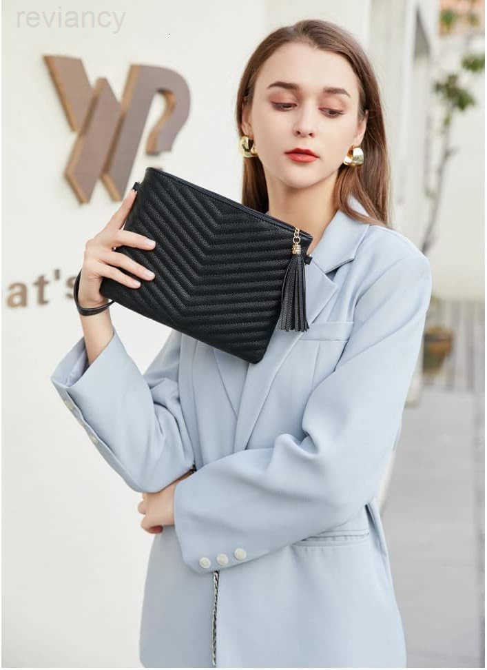 Leather Shoulder Purses Clutch Wallet with Wristlet StrapSmall tassel Crossbody Bags for WomenW250908