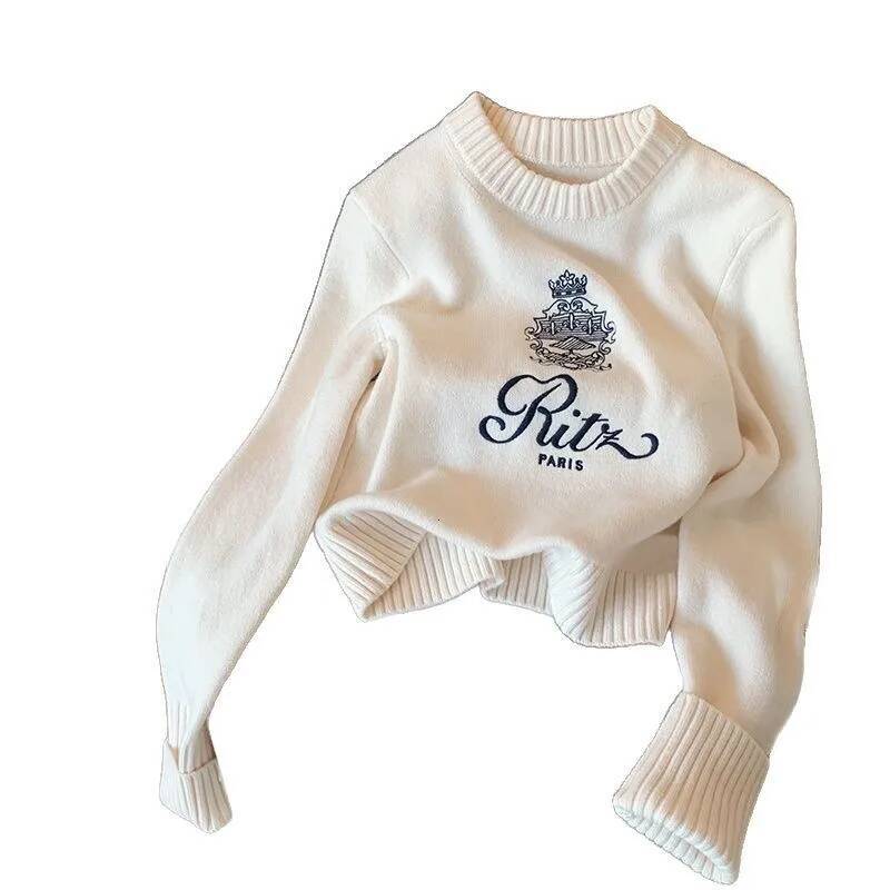 2025 high-end temperament round neck pullover for women's S knitted sweater design, waistband, new lazy design and soft style, new autumn and win