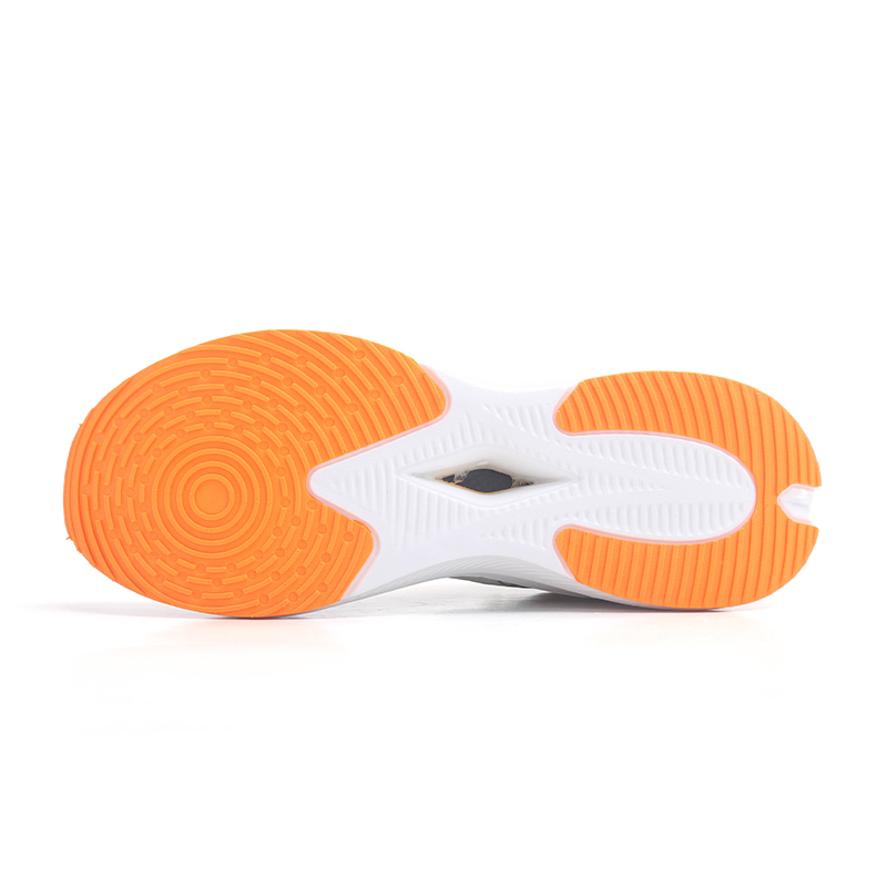 Trendsetting Comfort-Fit Casual Runners with Ventilation sneakers lightweight comfortable running shoes Designer shoes