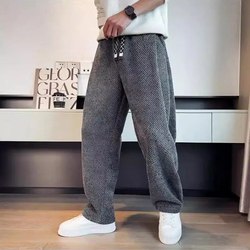 American Loose Mens Sherpa Fabric Straight Pants 250908