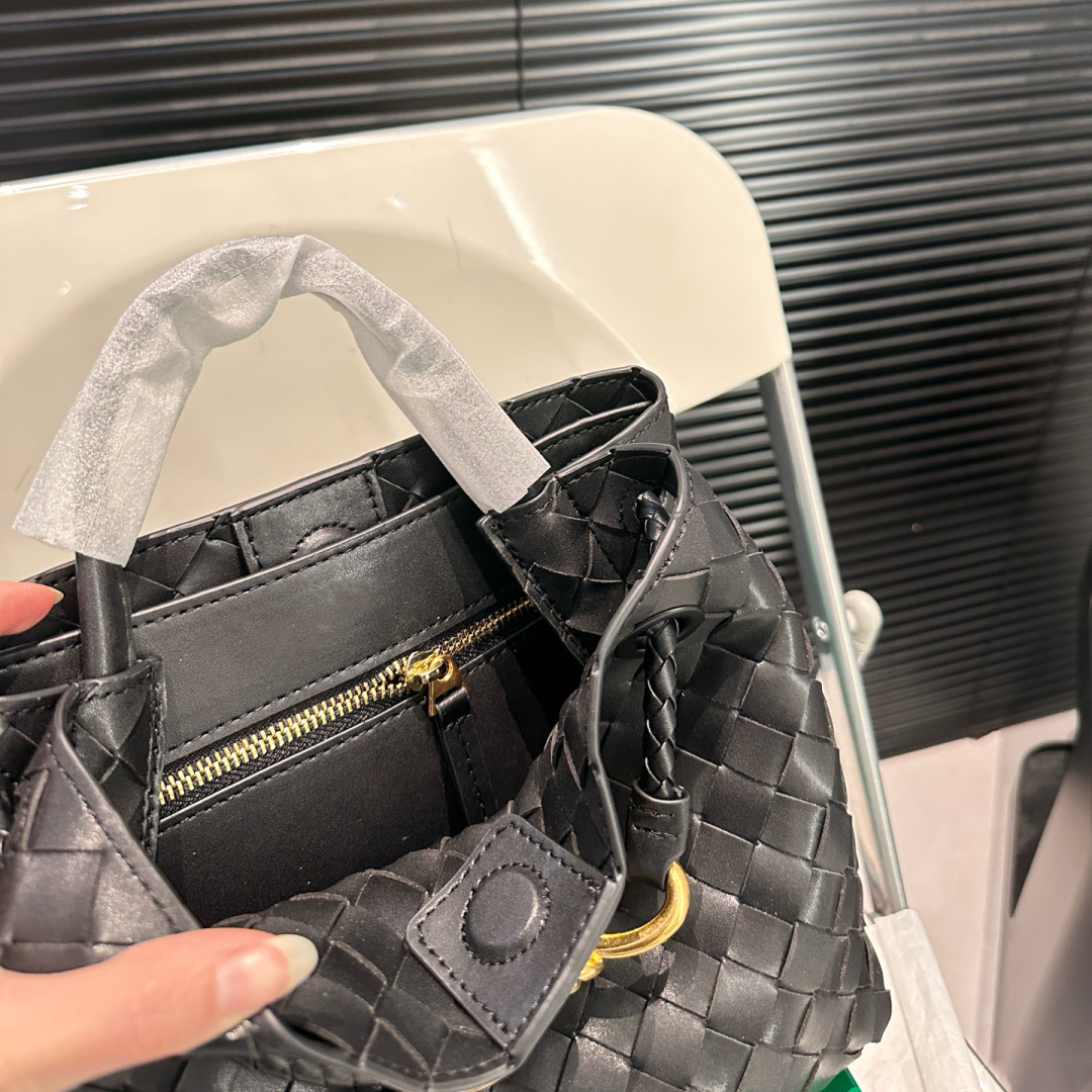 Designer Bag Luxury Bag Shoulder Bag Crossbody Purse New Women's Bag Multifunctional Shoulder Crossbody Mini Shoulder Bag Texture Underarm Handba