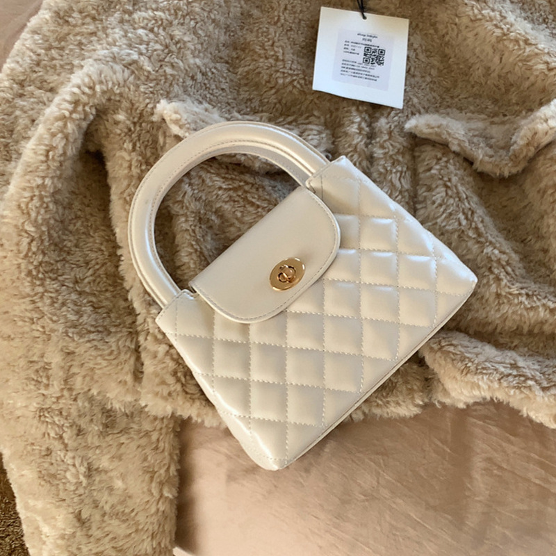 Fashion Bag 2025 Quilted Handbag for Women Rich Lady Style Luxury Top Handle Crossbody Bag Elegant Shoulder Bag Free Shipping