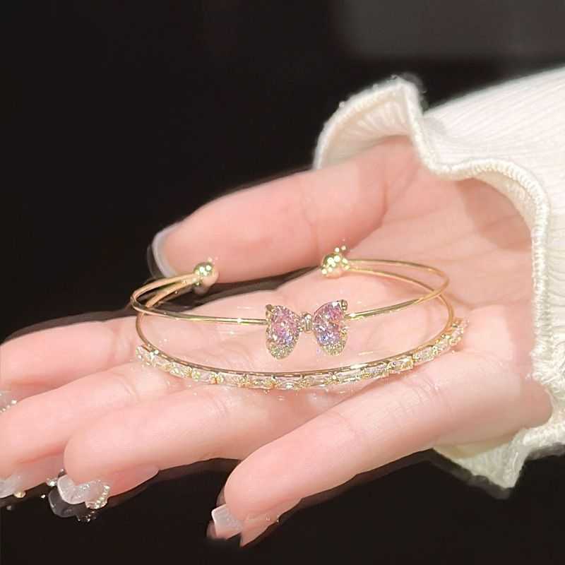 Gold-Tone Double-Layer Bangle With Crystal Butterfly & Paved Accents, Cute Elegant Style, Ideal For Elevating Lively Sweet Looks & Gifting