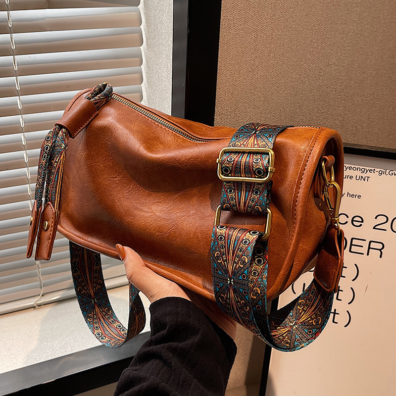 Cross-border Early Autumn New Fashion Retro Crossbody Designer Package Bag Korean Style Trendy Women's Bag Saddle Luxury Bag Bag Wide Shoulder Strap