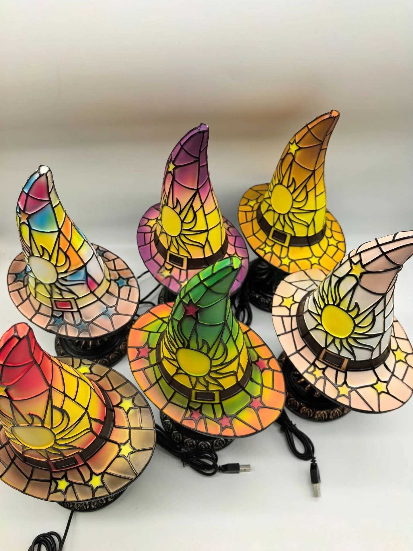 Stained Glass Witch Hat Lamp Bedside Night Light Halloween Decor Perfect for Halloween Decorations Haunted Houses Living RoomsXJ250908