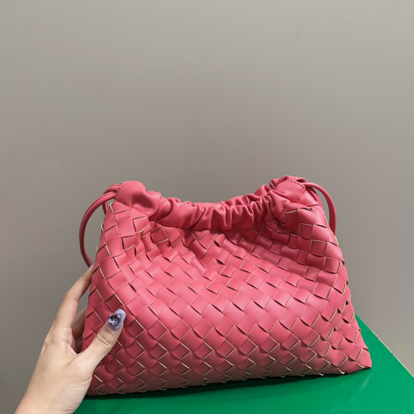 Designer Woven Shoulder Crossbody Hobo Niche Chic Women's Handbags 2025 New Arrival High-Quality Tote Shopping Bags