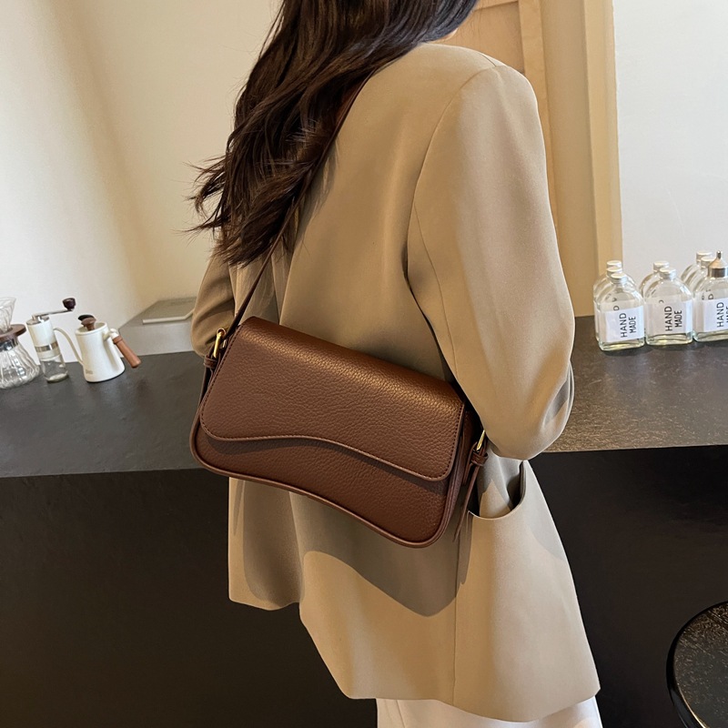 Free shipping designer bags for womens Shoulder bags beige brown New style versatile and fashionable single shoulder crossbody bag