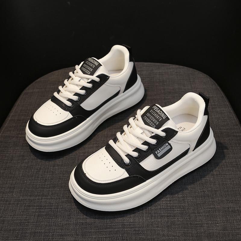 2025 New Summer Women's White Sneakers Korean Style Platform Shoes Breathable Mesh Height Increasing Casual Athletic Fashion Shoes