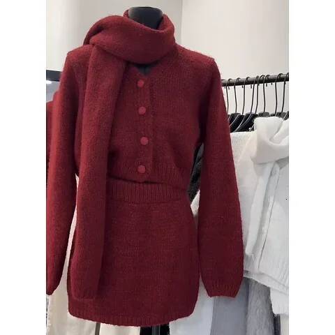 2025 Winter Commuter Women's Set Trendy New Korean Solid Color Knitted Cardigan Skirt Two piece Set Women's Set design Autumn/Winter New Des