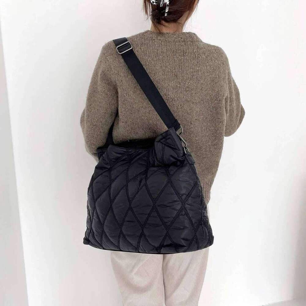 Casual Padded Large Capacity Tote Women Handbags Designer Lingge Quilted Shoulder Bags Nylon Sapce Cotton Crossbody Bag