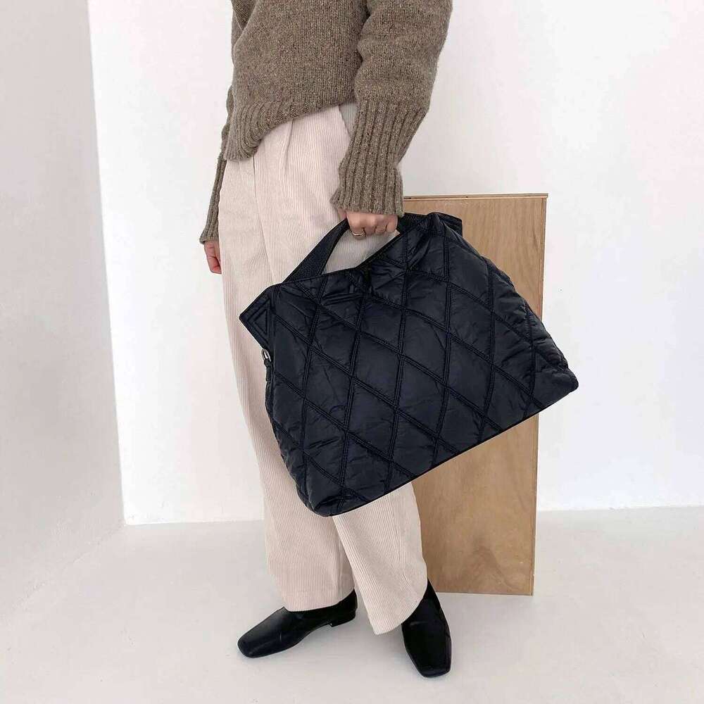 Casual Padded Large Capacity Tote Women Handbags Designer Lingge Quilted Shoulder Bags Nylon Sapce Cotton Crossbody Bag