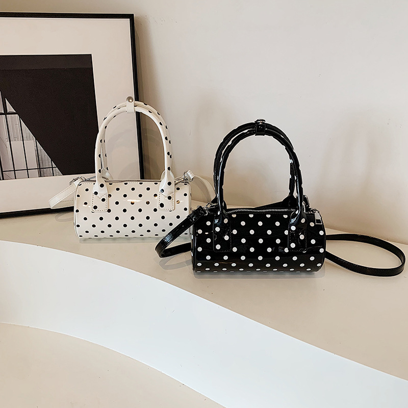 Free shipping designer bags for womens Shoulder bags black white New High end fashion versatile large capacity shoulder bag