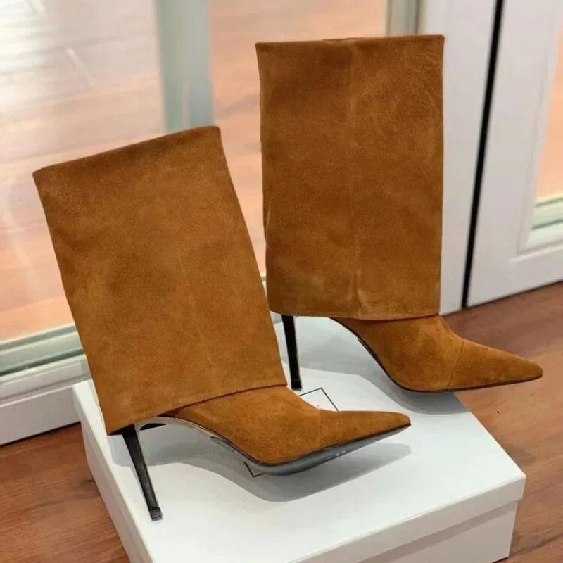 European and American Retro Highheeled Brown Frosted Flanged Sleeve Middle Boots for Women Pointed and Simple Versatile Style 250908