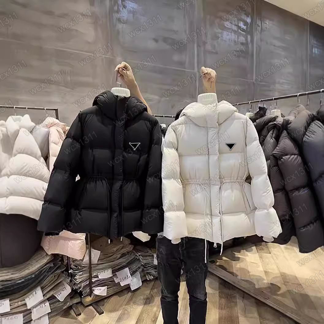 Womens Designer Puffy Casual Woman Down Winter Outwears Designer Slim Jacket Windbreaker Short Coat Puffer Jacket Womens Coat Jackets