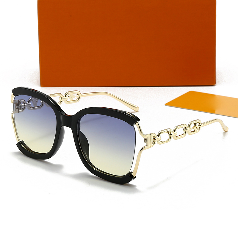 Designer Sunglasses with Box for Women Men Hip Hop Classics Fashion Matching Driving Beach Shading Protection Polarized Glasses Gift Shoe Parts Accessories 111