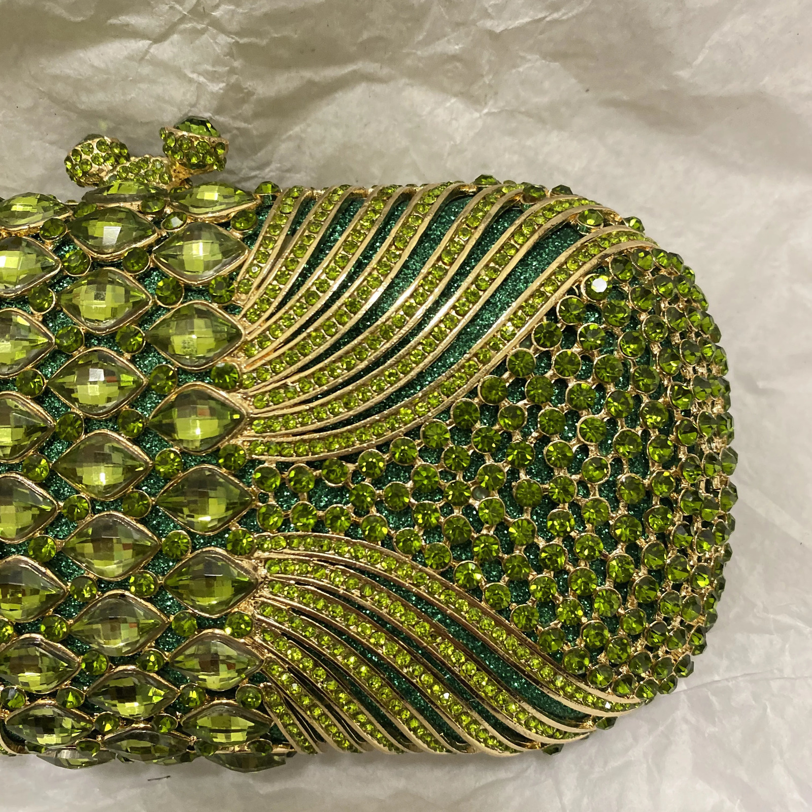 Hollow Out Green Rhinestone Crystal Evening Party Bags Gold Metal Clutch Female Wedding Purses Diamond Handbags Money Clutches 250908