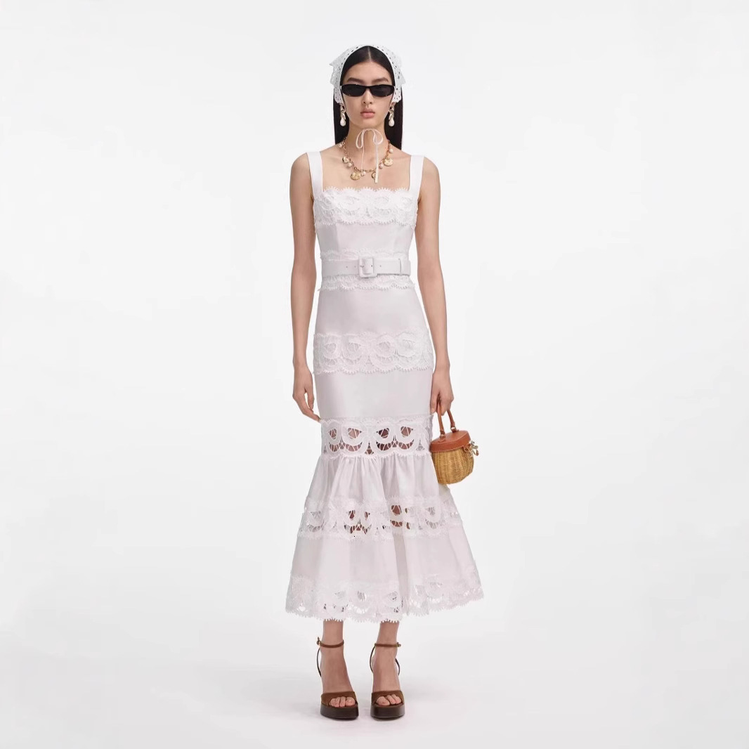 Summer New Vacation Style French Fashion Elegant Design WaistSlimming Strap Dress 210423