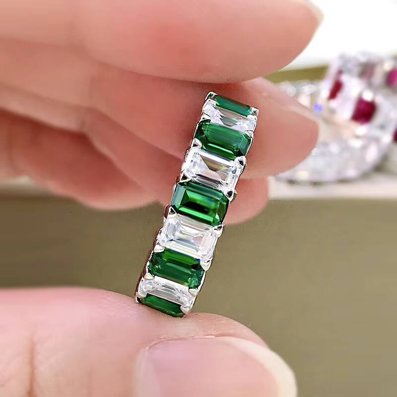 Fashionable Emerald Cut Rectangular Zircons S925 Silver Diamond Ring for Women