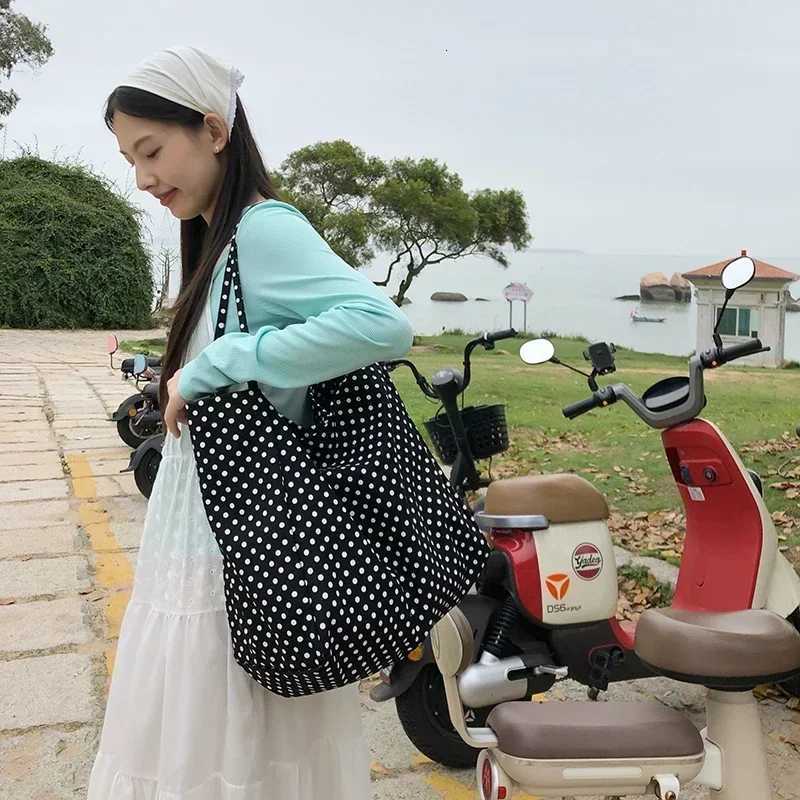 1PC Hot Sell Simplicity Casual Dot Canvas Womens Shoulder Bags 2024 New Fashionable Versatile Practical Large Capacity Tote Bag R250908