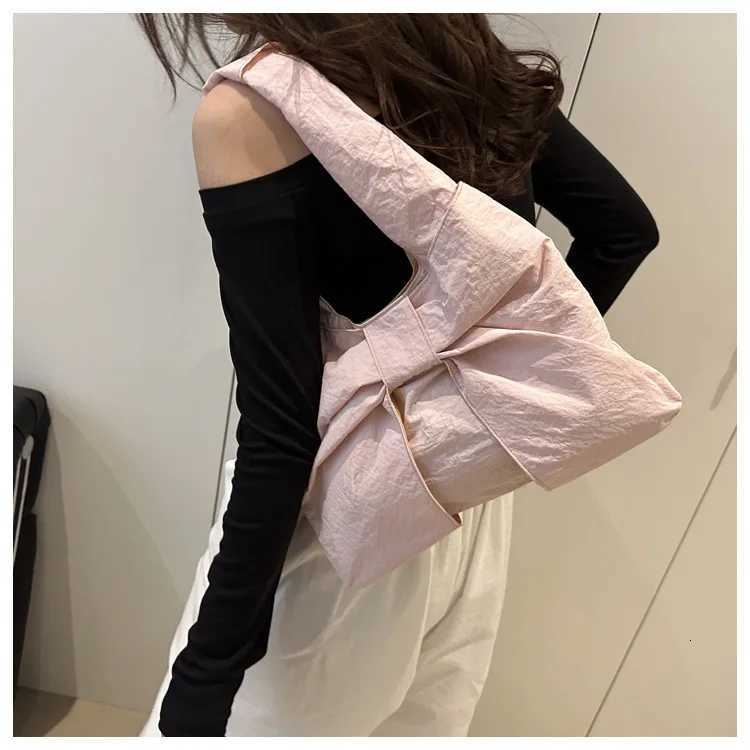 Retro Bow Plaid Womens Shoulder Bags Simple Commuter Ladies Underarm Vest Bag Casual Portable Female Shopping Handbags Tote R250908