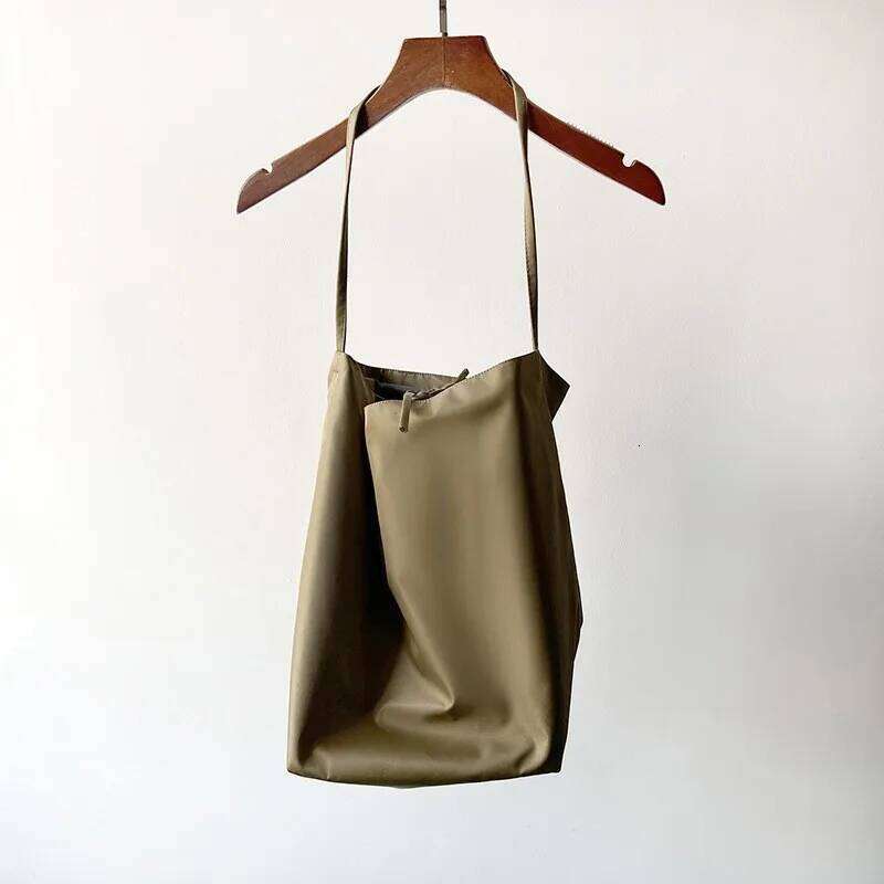 Nylon Tote Large Capacity Soft Bag Body, Open Strap, Single Shoulder Bag, Commuting Style 20250805