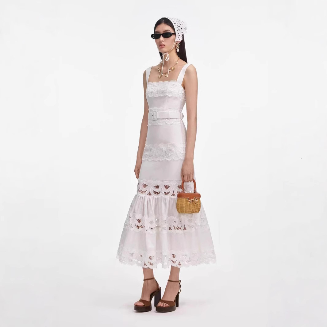 Summer New Vacation Style French Fashion Elegant Design WaistSlimming Strap Dress 210423
