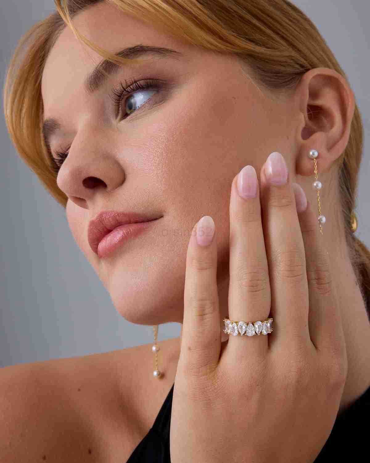 14K Gold Plated Pear Love Eternity Rings for Women Gold Cubic Zirconia Ring Bridal Eternity Wedding Band RingW250908