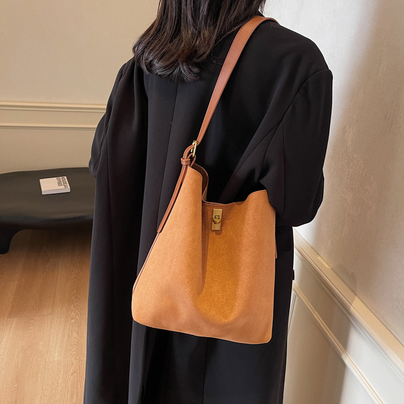 Designer Autumn/Winter Shoulder Crossbody Tote 2025 New Women's Fashion Handbag Wallet High-Quality Leather Shopping Bag