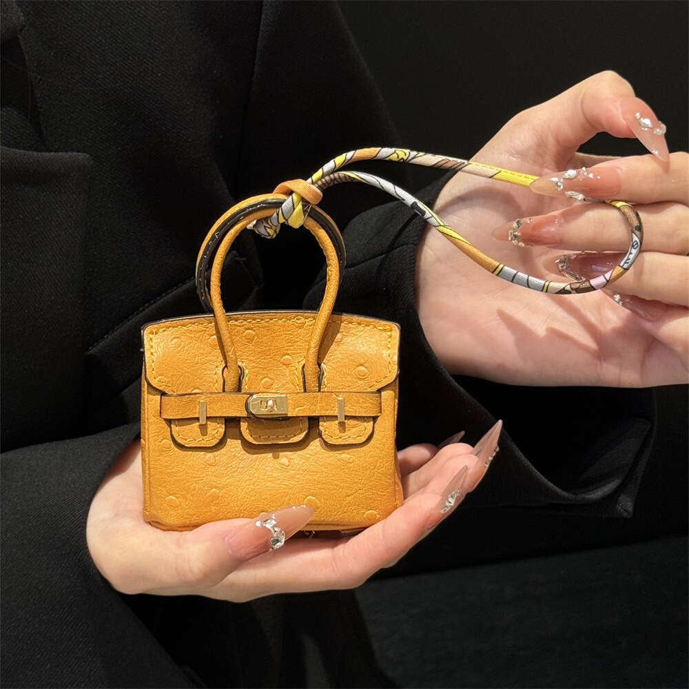 DHgargets Chanel Style Ostrich Pattern Earphone Compatible with Apple 1/2 Generation Simple Niche Case 3rd Generation/PRO2