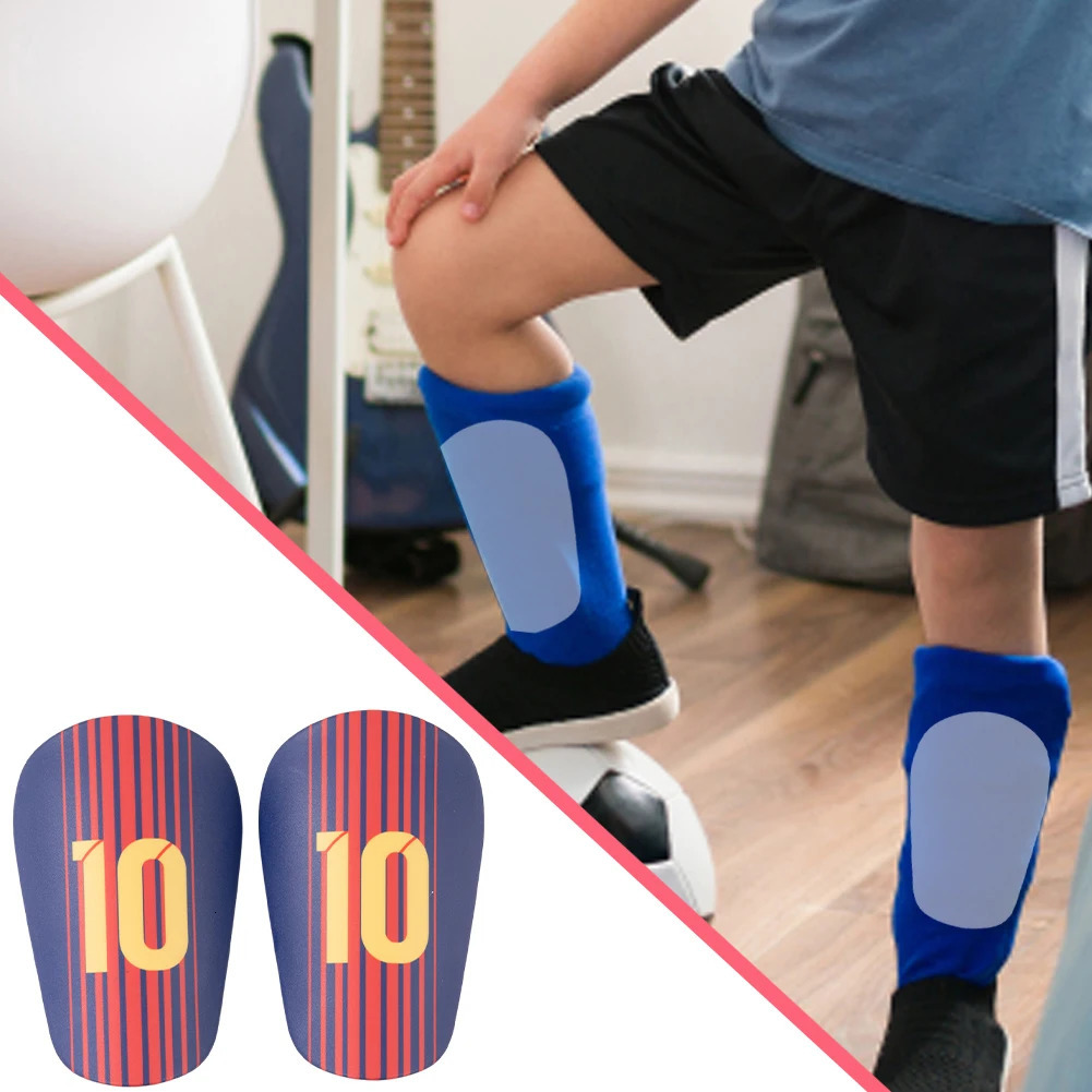 2pcs Mini Football Shin Pad Plastic Soccer Guard Leg Protector Football Training Shank Board for Kid Adult Breathable Shin Guard 250908