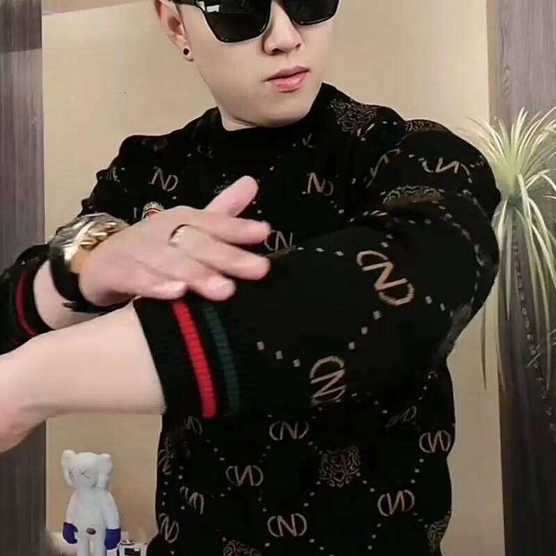 Men's Handsome Autumn/Winter Base Shirt High End Long Sleeved T-Shirt Trendy Casual Versatile Hoodie