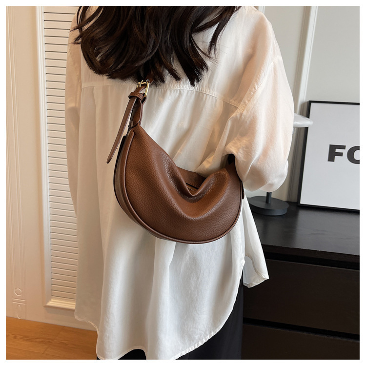 New Luxury Bag Daifei Bag Autumn And Winter New Shoulder Bag Free Delivery Designer Bag Diamond Inlaid Bag Autumn Women's Handbag High End And Ni