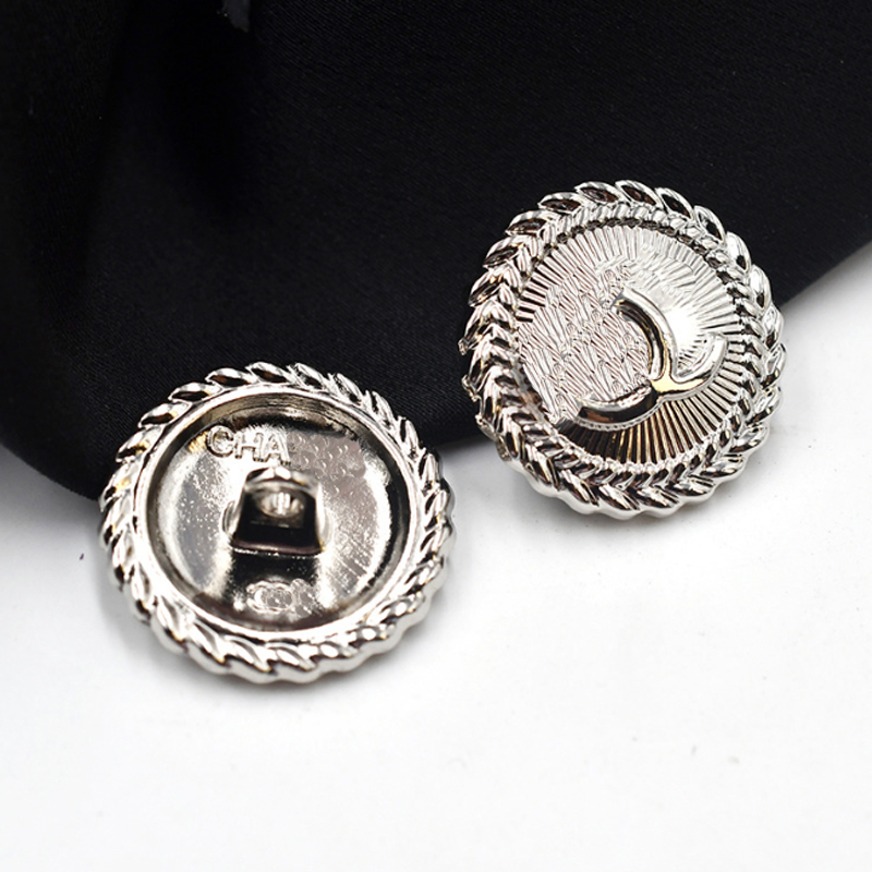 Round Letter Button for Shirt Coat Sweater with Stamp Metal Letter Diy Sewing Button