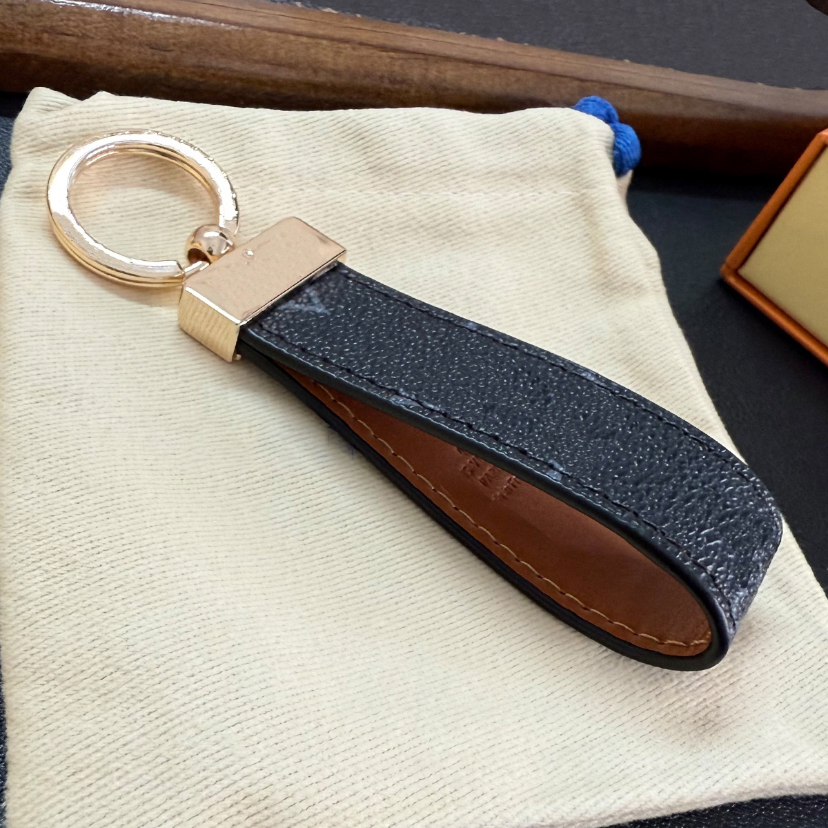 Key Ring Pendant Leather Explosive European and American Brand Bag Hanging Decoration Car Keychain