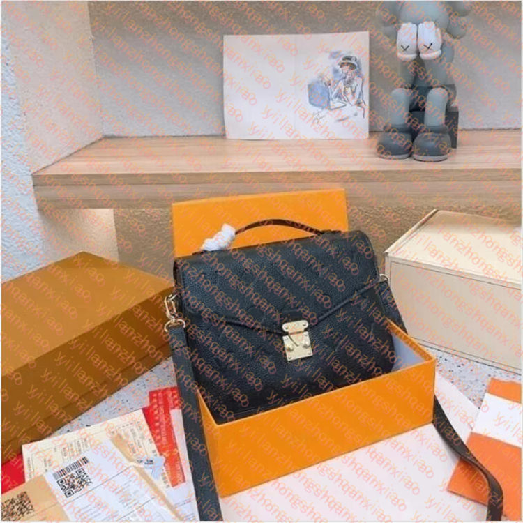 Women Luxurys Designers Bags Handbag Woman METIS Purse Lady Messenger Bag Fashion Letter Genuine Leather Shoulder Bags men Female Luxury Cro