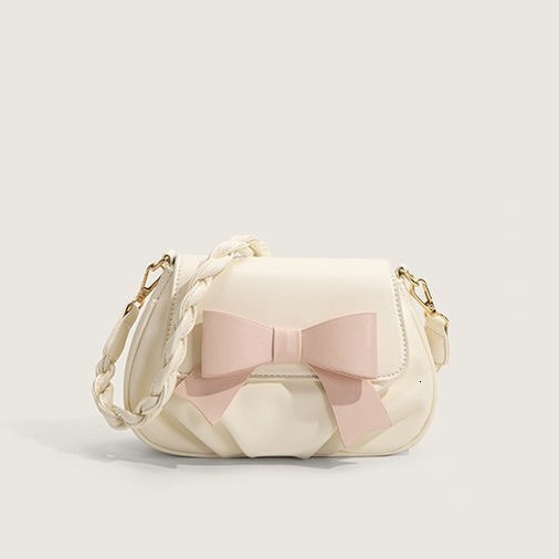 2025 autumn new fashionable, sweet, niche design, elegant and versatile trend crossbody bag, women's shoulder bag bag, designer bag