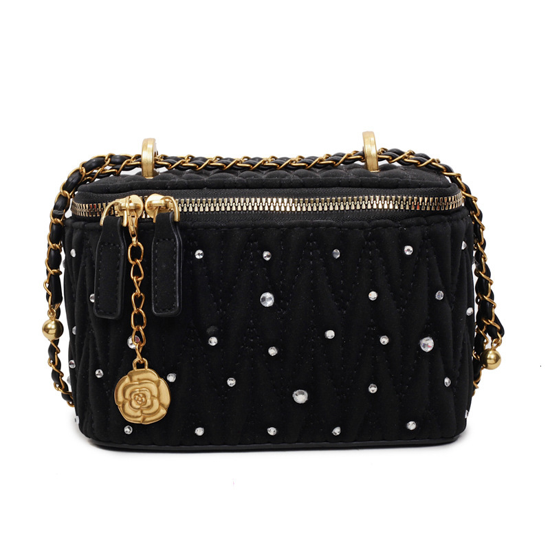 Luxury Brand Designer Bag Korean Style Quilted Chain Small Bag For Women 2025 New Autumn Winter Fashion Pleated Box Bag Ins Versatile Crossbody Bag