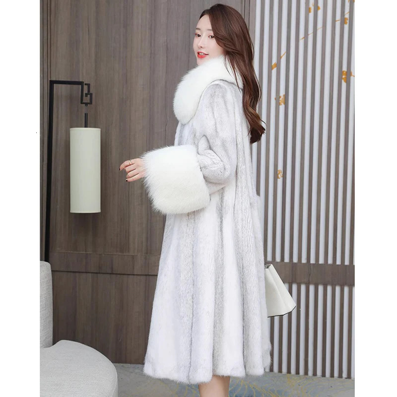 Womens mink coat Long fur coat casual winter warm fox fur large fur collar 250908