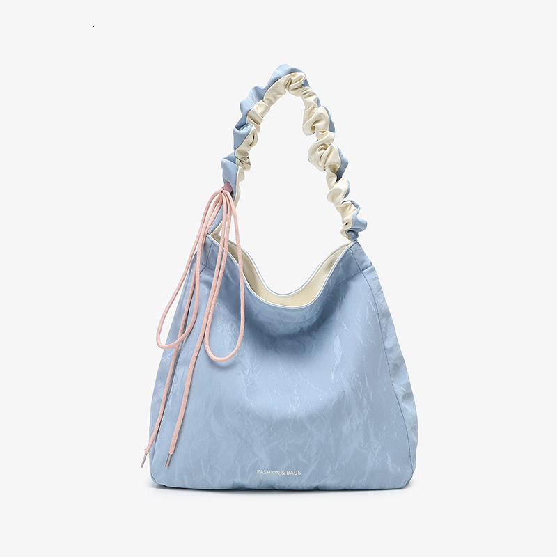 2025 new collection Niche Handbag Fashionable Women's Shoulder Bag Autumn New Item Contrasting Color Designer Bag Minimalist Style Armpit Tote Ba