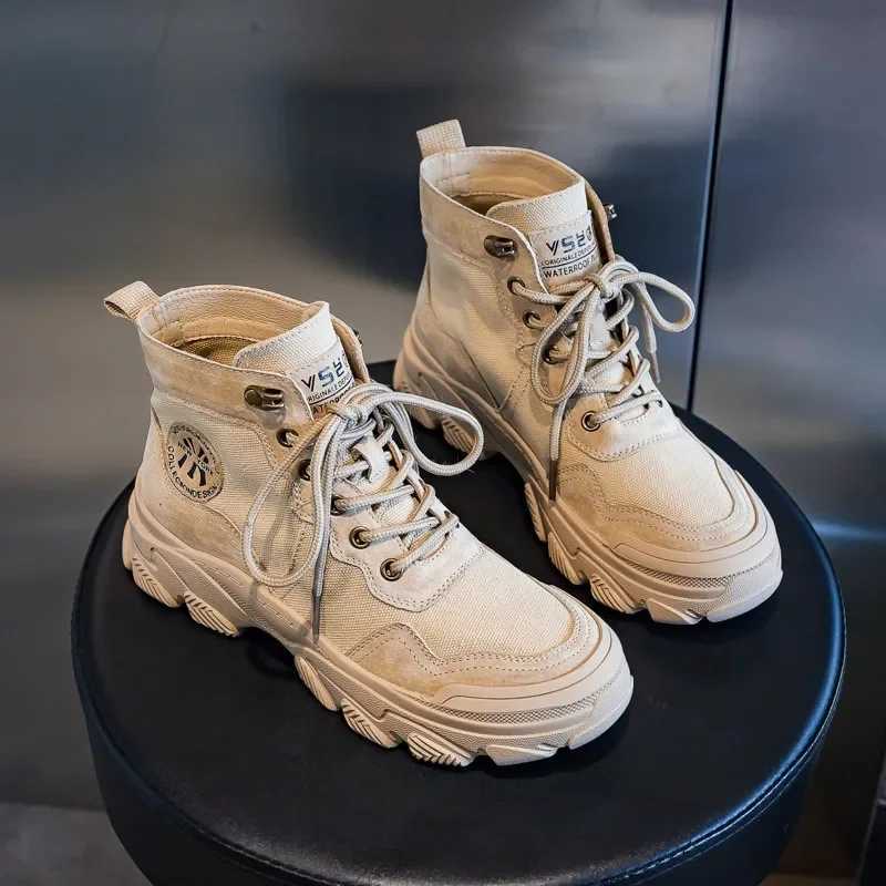 High top fashion sports boots womens walking casual shoes Spring and Autumn British fashion womens short boots hiking shoes W250909