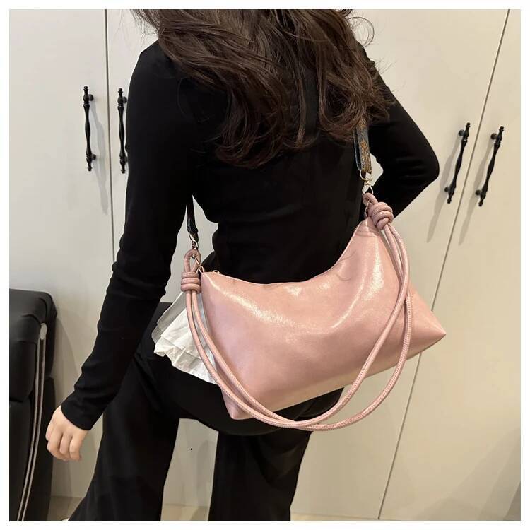 Fashionable Soft Leather Broadband Commuting Handbag Armpit Bag Women's Shoulder design Bag 2025 Autumn New Designer Women's Crossbody Bag