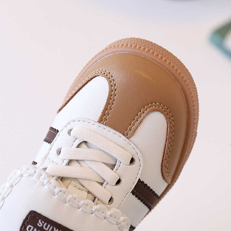 Childrens casual sports shoes size 26-36 Panther boys and girls De training shoes Four season model 100 anti slip childrens board shoes W250407