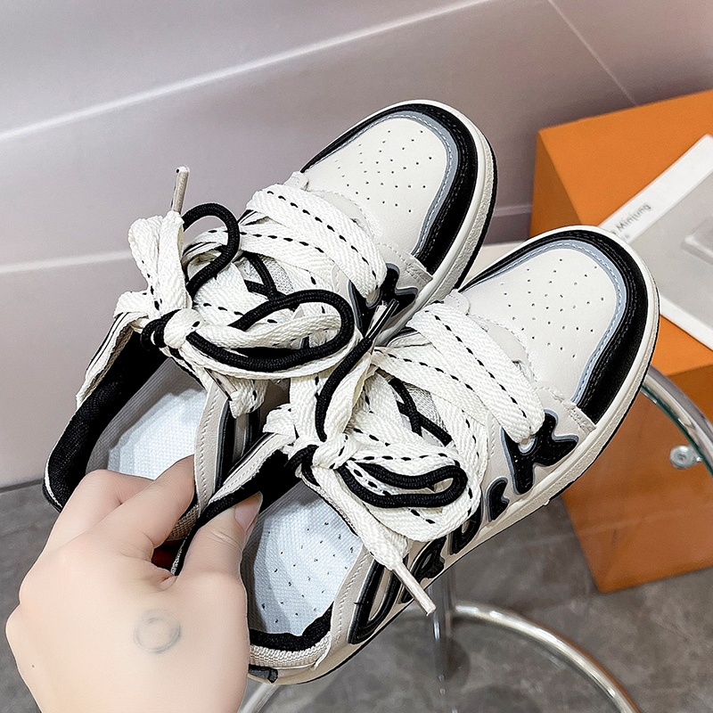 Women Platform Sneakers Star Design Lace Up Flat Non-slip Outdoor Comfortable Running Sports Shoes Fashionable Skateboard Shoes Woman Sneakers Student