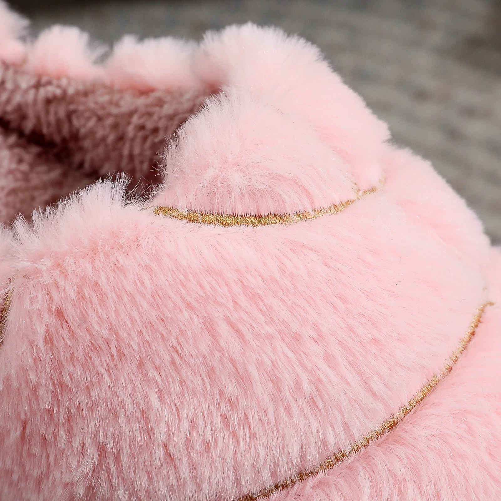 Mexican Gourmet Bread Concha Slippers for Winter Home Cute Pattern Fur NonSlip Thick Sole Lightweight Plush Men and Women Can Wear Shoes 250909