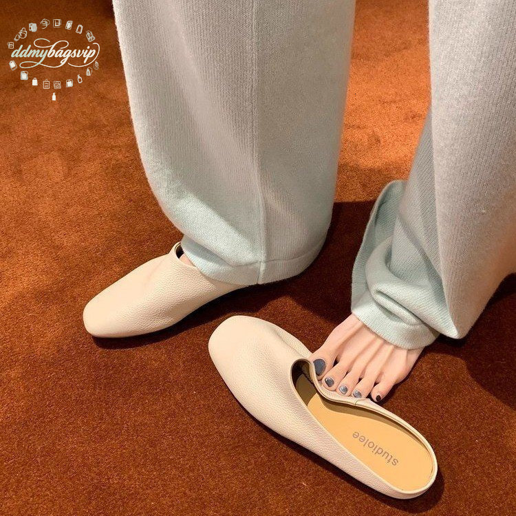 Bestseller The 2025 New Style Of Cowhide Women's Closed Designer Beach Sandals Half For Outdoor Wear Fairy-like Flat Slippers On Mules ddmybagsvi